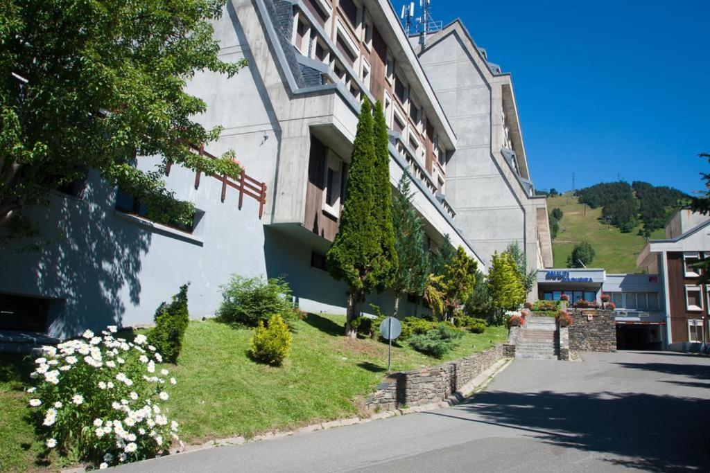 Apartamento Aguilera Apartment Naut Aran Luaran gambar